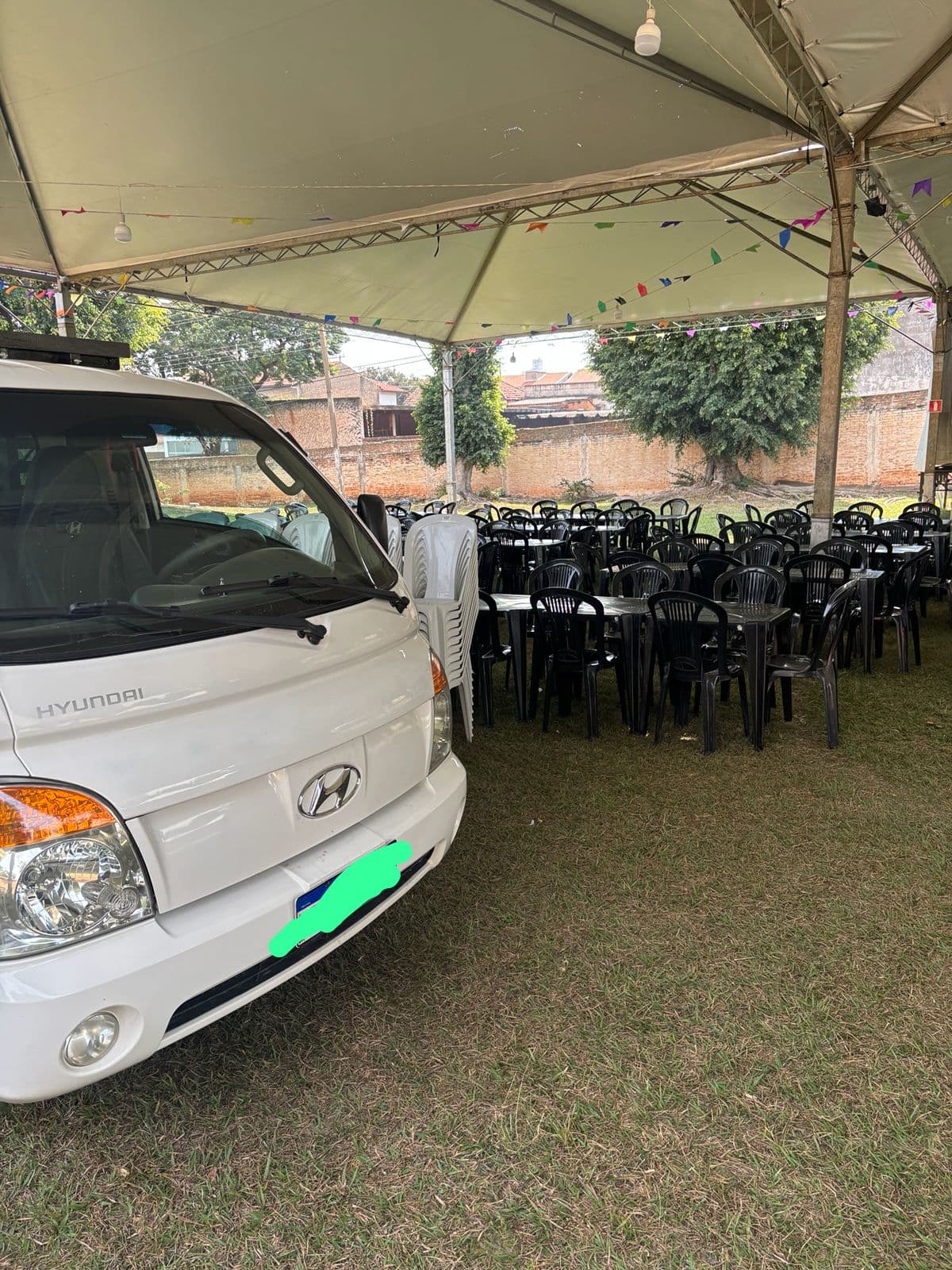 Mesas e cadeiras para aluguel - Imagem 3