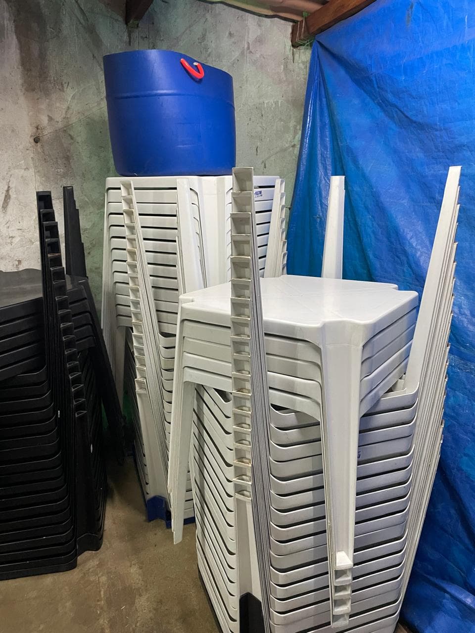 Mesas e cadeiras para aluguel - Imagem 9